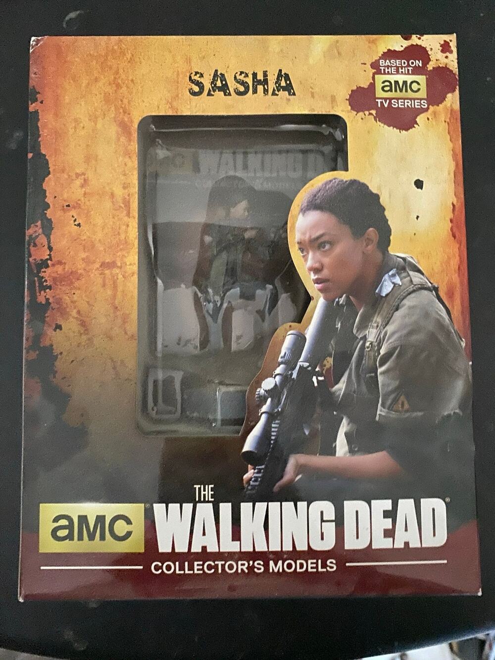 The Walking Dead Collector's Models Sasha AMC